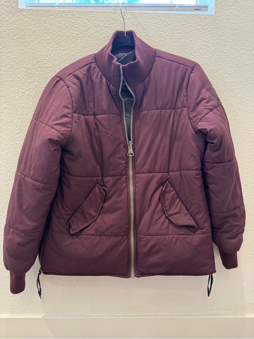 Norden puffer reversible bomber jacket in maroon/black